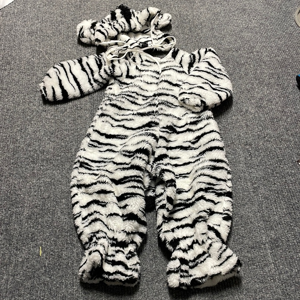 Zebra Halloween costume with head hood (unknown size)